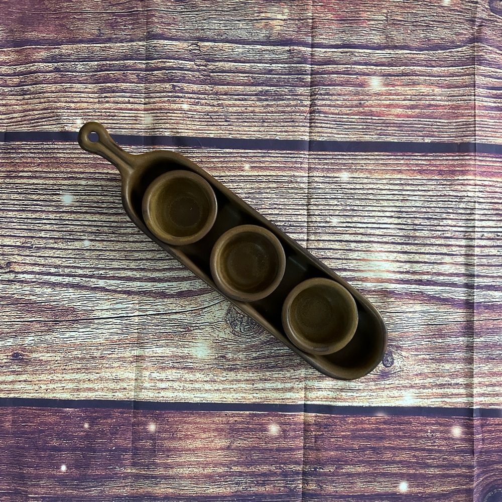 Bennington Pottery Banneton and 3 Butter Crocks